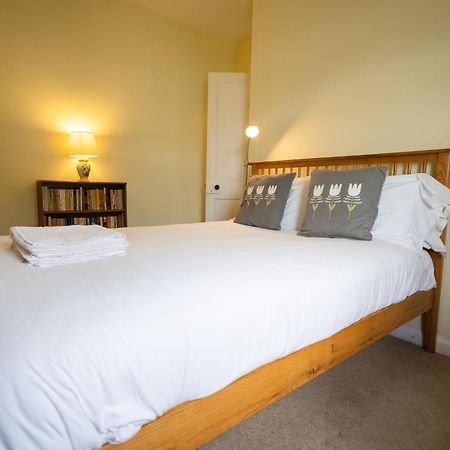 Oak House In Mid Wales With Log Burner By Seren Short Stays Machynlleth Esterno foto